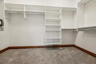 560  Birchwood Dr, Hartland, WI 53029 - Photo 25