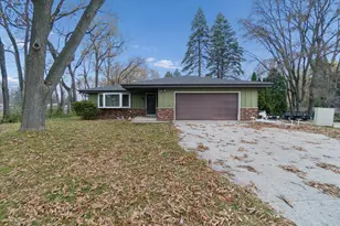 9930 W Magnolia St, Milwaukee, WI 53224 - Photo 5