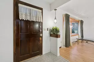 9930 W Magnolia St, Milwaukee, WI 53224 - Photo 7