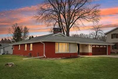 630  Pleasant Dr, Hartland, WI 53029 - Photo 29