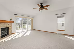 617 Hickory Hollow Rd, Racine, WI 53185 - Photo 27