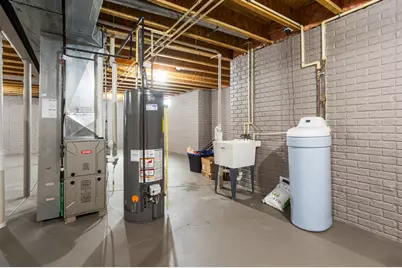 617  Hickory Hollow Rd #A, Racine, WI 53185 - Photo 43