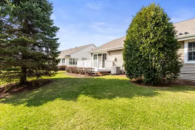 617  Hickory Hollow Rd #A, Racine, WI 53185 - Photo 37