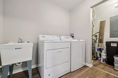 1151  Townline Rd #303, Lake Geneva, WI 53147 - Photo 17