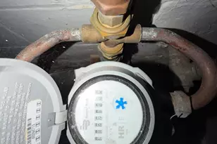 1565 S 57th St, West Allis, WI 53214 - Photo 17