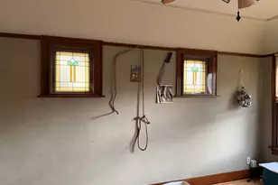 1565 S 57th St, West Allis, WI 53214 - Photo 5