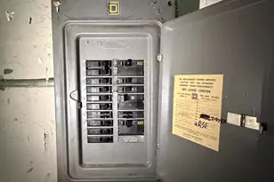 1565 S 57th St, West Allis, WI 53214 - Photo 15