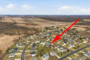 N8330 Whippoorwill Rd, Ixonia, WI 53036 - Photo 43