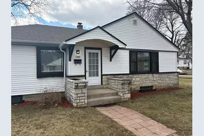 5879 N 29th St, Milwaukee, WI 53209 - Photo 1