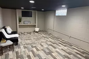 5879 N 29th St, Milwaukee, WI 53209 - Photo 11