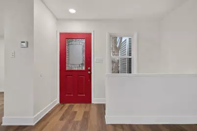 5940 N 72nd St, Milwaukee, WI 53218 - Photo 7