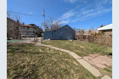 2531 N Buffum St, Milwaukee, WI 53212 - Photo 13