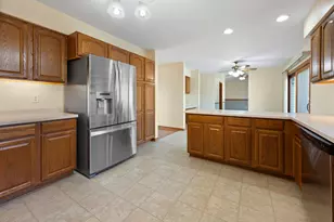 W1132 Hilltop Rd, Rubicon, WI 53078 - Photo 5