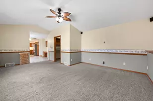 W1132 Hilltop Rd, Rubicon, WI 53078 - Photo 7