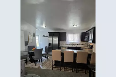 2811  Ruby Ave, Racine, WI 53402 - Photo 7