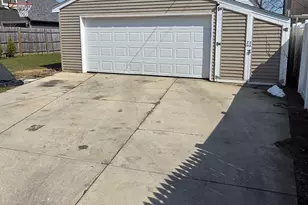 2811 Ruby Ave, Racine, WI 53402 - Photo 19