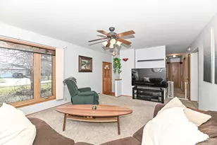 6015 S 18th St, Milwaukee, WI 53221 - Photo 7