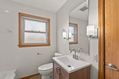 2459 S 82nd St, West Allis, WI 53219 - Photo 17