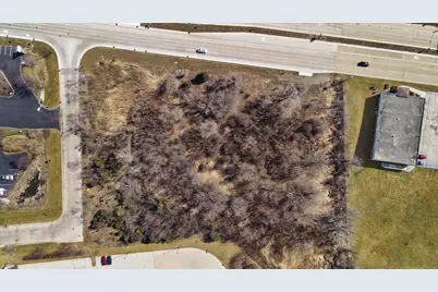 7626  Green Bay Rd, Kenosha, WI 53142 - Photo 9