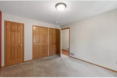 1159  Stillwater Ln, Hartford, WI 53027 - Photo 9