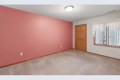 1159  Stillwater Ln, Hartford, WI 53027 - Photo 11