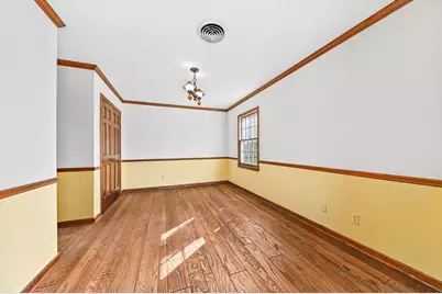 8109  Milwaukee Ave, Wauwatosa, WI 53213 - Photo 23