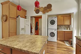 140 Randolph St, Burlington, WI 53105 - Photo 9