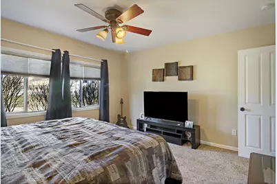 140  Randolph St, Burlington, WI 53105 - Photo 13