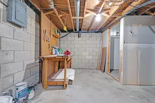 6463 N 55th St, Milwaukee, WI 53223 - Photo 21