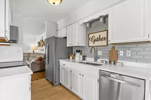 1130 S 101st St, West Allis, WI 53214 - Photo 19