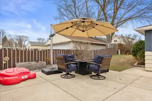 1130 S 101st St, West Allis, WI 53214 - Photo 31