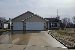 1016 Springs Rd, Fond du Lac, WI 54935 - Photo 17