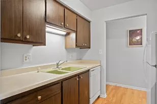 1250 Wisconsin St, Lake Geneva, WI 53147 - Photo 11