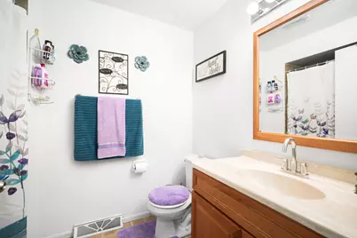 157 W Goldleaf Ave, Milwaukee, WI 53207 - Photo 11