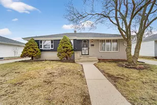6458 N Landers St, Milwaukee, WI 53223 - Photo 27