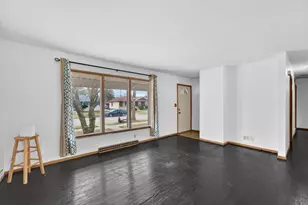 6458 N Landers St, Milwaukee, WI 53223 - Photo 9