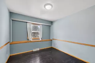 6458 N Landers St, Milwaukee, WI 53223 - Photo 15