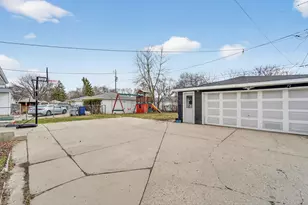 6458 N Landers St, Milwaukee, WI 53223 - Photo 21