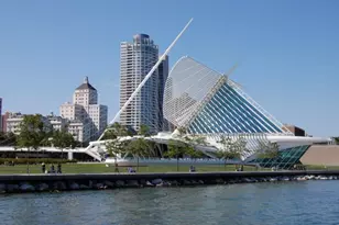 929 N Astor St, Milwaukee, WI 53202 - Photo 45