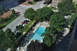 929 N Astor St, Milwaukee, WI 53202 - Photo 37