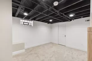 483 E Morgan Ave, Milwaukee, WI 53207 - Photo 21