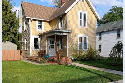 615 S Spring St, Beaver Dam, WI 53916 - Photo 1
