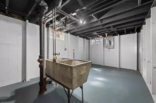 5771 N 97th St, Milwaukee, WI 53225 - Photo 17