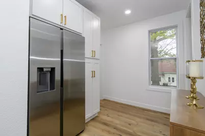 300 E Rosedale Ave, Milwaukee, WI 53207 - Photo 19