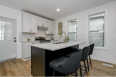 300 E Rosedale Ave, Milwaukee, WI 53207 - Photo 13