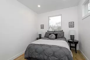 300 E Rosedale Ave, Milwaukee, WI 53207 - Photo 21