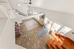 727 E Madison St, Oconomowoc, WI 53066 - Photo 23