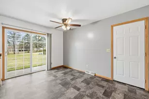 2419 Deerfield Dr, West Bend, WI 53090 - Photo 5