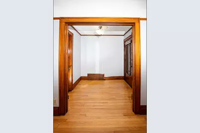 1845 N Warren Ave #1847, Milwaukee, WI 53202 - Photo 27