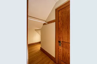 1845 N Warren Ave #1847, Milwaukee, WI 53202 - Photo 23